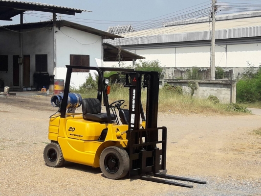 ขายรถยก MITSUBISHI FG20 F17B ใช้แก๊ส เครื่องเบนซิน เกียร์ออโต้ยกได้2ตัน เสา3เมตร ยางตันหน้าหลัง ติดต่อ 098-7962549