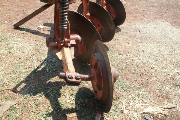 ขายผานบุกเบิกLCS26x3ใช่กับรถไถใหญ่