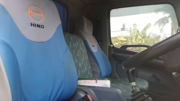 HINO FC4J 150 ดั้ม5คิว ปี49 HINO FC4J 150 ดั้ม5คิว ปี49