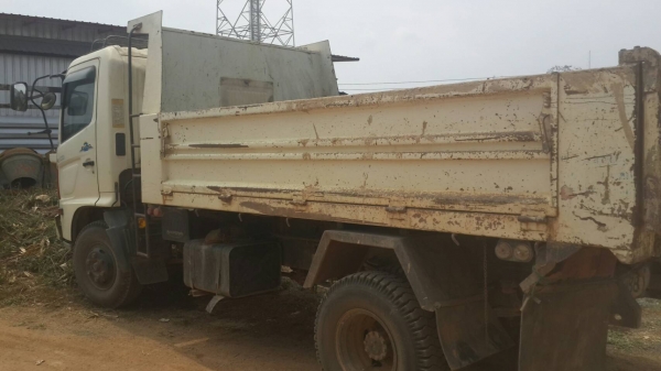 HINO FC4J 150 ดั้ม5คิว ปี49 HINO FC4J 150 ดั้ม5คิว ปี49