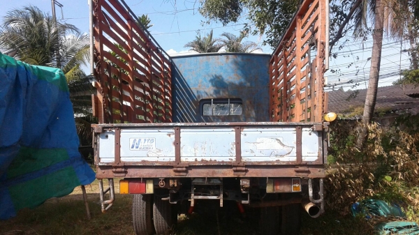 Isuzu NPR 110 Isuzu NPR 110