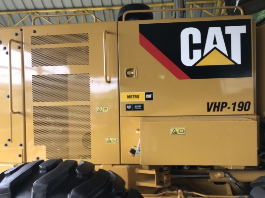 รถเกรดเกลี่ยดิน ยี่ห้อ CATERPILLAR 190 แรงม้า ปีจดทะเบียน 2560 รถใช้ไป 230 ชั่วโมง สภาพใหม่ ปละสมบูรณ์มาก รถเกรดเกลี่ยดิน ยี่ห้อ CATERPILLAR 190 แรงม้า ปีจดทะเบียน 2560 รถใช้ไป 230 ชั่วโมง สภาพใหม่ ปละสมบูรณ์มาก