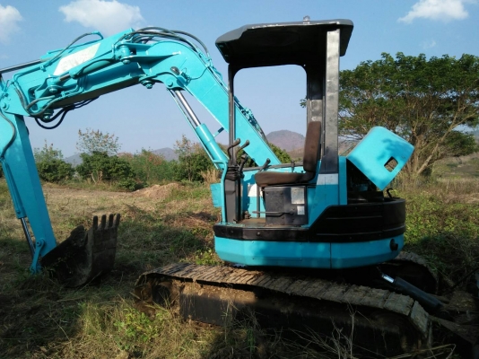 ขายด่วนถูกๆ รถขุด KOBELCO รุ่น SK50UR  ปั้มนิ้ว/คอนโทรลน้ำมัน /ใบมีด/แทรคเหล็ก /อ๊อฟเซ็ทบูม ใช้งานได้จริง ขายราคาถูก สนใจ089-2619445