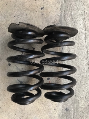 รับเปลี่ยนสปริงหลัง BMW X3 E83 ของใหม่