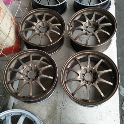 ขอบ17นิ้ว4รู100 ชุดนี้สมบูรณ์พร้อมใช้ ราคา 4300 บาท