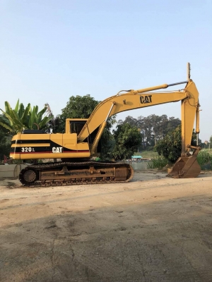 ขาย CAT 320Lสภาพสวยพร้อมใช้ ติดต่อคุณอ๊อฟ พิจิตร 086-737-9991