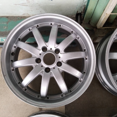 ขอบ17นิ้ว5รู114 ชุดนี้ราคา 5900 บาท