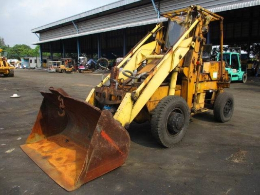 รถตัก TCM รุ่น SD25Y3 รถตัก TCM รุ่น SD25Y3