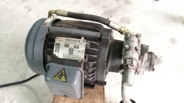 2,900 บ.ส่งถึงบ้านฟรีโทร 083-2000058 LINE ID: line832923 OIL PUMP ใช้กับระบบไฮดรอลิคได้เป็นกำลังมอเต 2,900 บ.ส่งถึงบ้านฟรีโทร 083-2000058 LINE ID: line832923 OIL PUMP ใช้กับระบบไฮดรอลิคได้เป็นกำลังมอเต