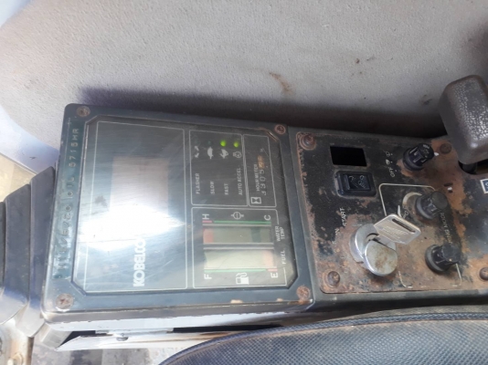 ขายรถแบคโฮ KOBELCO SK120-/// ระบบไฟเต็ม เอกสารอินวอย ราคา 580000 ขายรถแบคโฮ KOBELCO SK120-/// ระบบไฟเต็ม เอกสารอินวอย ราคา 580000