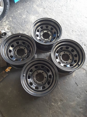 ล้อกะทะลาย Rock ขอบ 15*8 et-20 สภาพใหม่ 1ชุด