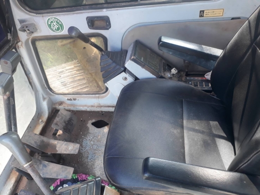 ขายรถแบคโฮ KOBELCO SK120-/// ระบบไฟเต็ม เอกสารอินวอย ราคา 580000