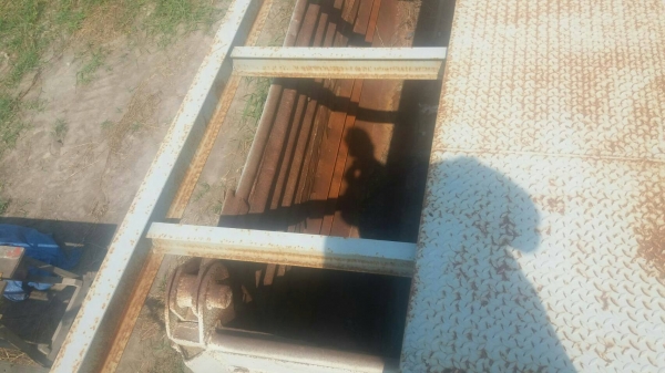 ขาย ถาดขึ้นแมคโคร ยาว 6 เมตร เหล็กบีมแทงร้อย สภาพใหม่ สวย พร้อมใช้งาน โทร 083-9628875