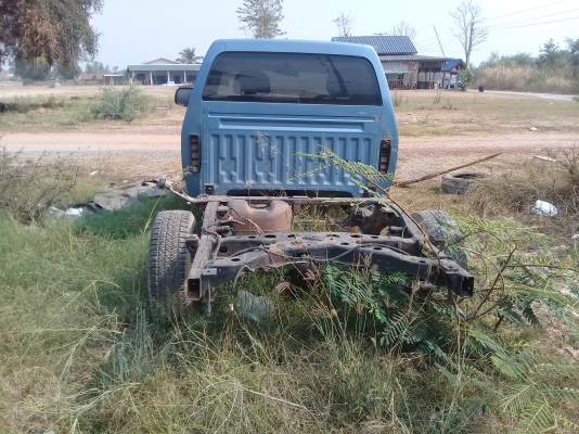 แยกอะไหล่ตัวถังดีแมก ดราก้อน