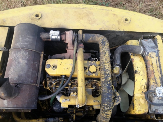 ขายด่วนSK120มากทรี ไฟฟ้ามี แอรหนาว เอกสารอินวอยส์  สภาพพร้อมใช้