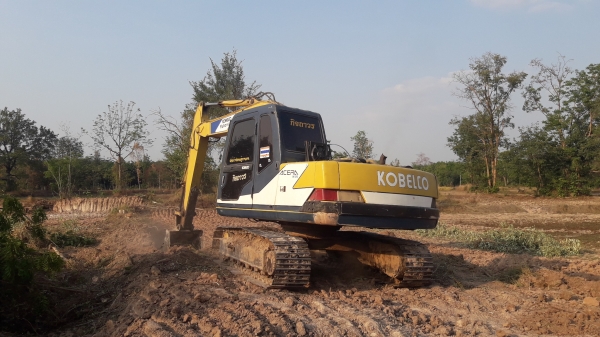 ขายด่วนSK120มากทรี ไฟฟ้ามี แอรหนาว เอกสารอินวอยส์  สภาพพร้อมใช้