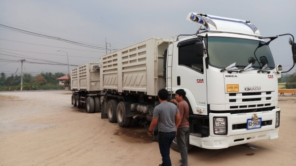 ขาย เดก้า 360 ปี 54 ดั้มสามมิตร แม่ลูก3เพลา ขาย เดก้า 360 ปี 54 ดั้มสามมิตร แม่ลูก3เพลา