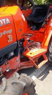 ขายครับ 34 แรง ใบมีด ผานพรวน พร้อมใช้ เล่มชุดโอนครบ ราคา 178,000 บาท กันทรลักษ์ ศรีสะเกษ เน้นโทร.0816004753/0984422502 ครับ...