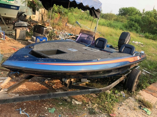 เรือแบส Skeeter sd80 เรือแบส Skeeter sd80