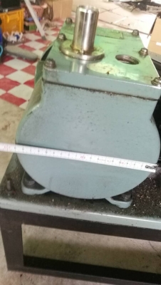 3,000 บ.โทร 083-2000058 LINE ID: line832923 ROTARY OIL VACUUM PUMP ยี่ห้อ SHIMADZU จากญี่ปุ่น โครงสร 3,000 บ.โทร 083-2000058 LINE ID: line832923 ROTARY OIL VACUUM PUMP ยี่ห้อ SHIMADZU จากญี่ปุ่น โครงสร