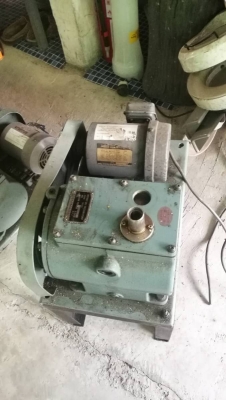 3,000 บ.โทร 083-2000058 LINE ID: line832923 ROTARY OIL VACUUM PUMP ยี่ห้อ SHIMADZU จากญี่ปุ่น โครงสร