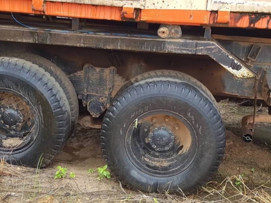 ขาย 385,000 บาท ISUZU. ROCKY FXZ13NFY (210 หัวขาว) 2 เพลาดั้ม สามมิตร เครื่อง Nissan PE6-Turbo-290 แ
