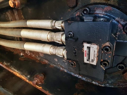 ขออนุญาติขายรถขุด ขนาด 5.5 ตัน หรือ PC 55 Mitsubishi MXR55 แทรคยางสภาพสมบูรณ์ เครื่องยนต์ดีมาก (หัวน็อตยังสีทอง) การใช้งานรถคันนี้เพียง 1800 ชั่วโมง รถนอกไม่เคยใช้งานในไทย สภาพเอวสวิงดีมากๆ ระบบทำงานไว สภาพนี้หาได้ยากมาก รับรองคุณภาพและการใช้งาน ราคา 320, ขออนุญาติขายรถขุด ขนาด 5.5 ตัน หรือ PC 55 Mitsubishi MXR55 แทรคยางสภาพสมบูรณ์ เครื่องยนต์ดีมาก (หัวน็อตยังสีทอง) การใช้งานรถคันนี้เพียง 1800 ชั่วโมง รถนอกไม่เคยใช้งานในไทย สภาพเอวสวิงดีมากๆ ระบบทำงานไว สภาพนี้หาได้ยากมาก รับรองคุณภาพและการใช้งาน ราคา 320,