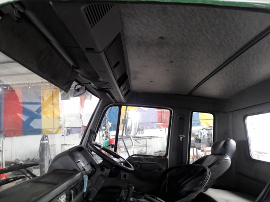 หัวรถ Hino ไฮเทค (ตามสภาพ) หัวรถ Hino ไฮเทค (ตามสภาพ)