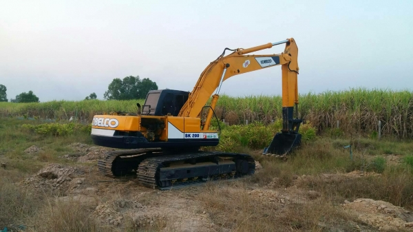 ขายแบ็คโฮ KOBELCO SK200 SUPER MARK-3 ขายแบ็คโฮ KOBELCO SK200 SUPER MARK-3