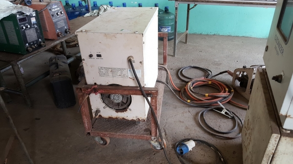 ตู้เชื่อม co2 Netweld รุ่น MEGA-MIG KNF 250 พร้อมใช้