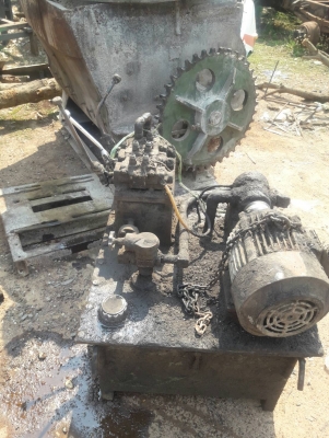 เครื่องอัดอิฐบล็อก ซื้อขายตามสภาพ