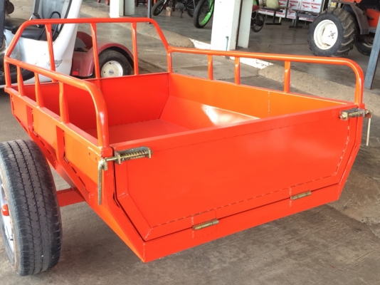 เทเลอร์สำหรับรถไถ