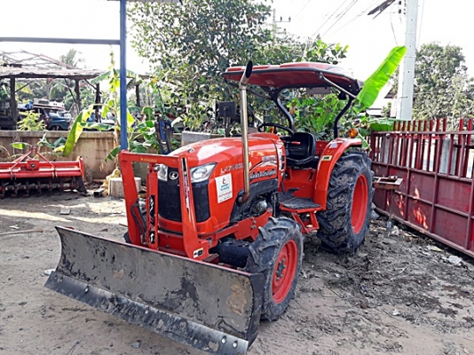 L4708SP  650  ชั่วโมง  อุปกรณ์  3  ชิ้น  450000  บาท