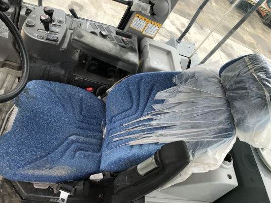 Hitachi ZW310-A YR: 2012 From JAPAN