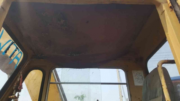 ขาย แบคโฮล้อยางขับเคลื่อน 2 เพลา 4WD KOMATSU PW60-1 ติดคีบ มีบุ้งกี๋ให้ด้วย ยางเต็ม เอกสารใบซื้อขาย ขาย แบคโฮล้อยางขับเคลื่อน 2 เพลา 4WD KOMATSU PW60-1 ติดคีบ มีบุ้งกี๋ให้ด้วย ยางเต็ม เอกสารใบซื้อขาย