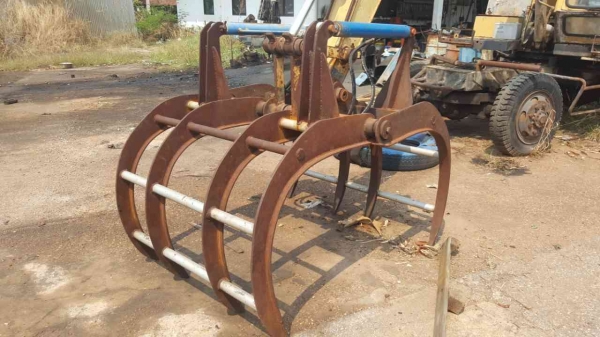 ขาย แบคโฮล้อยางขับเคลื่อน 2 เพลา 4WD KOMATSU PW60-1 ติดคีบ มีบุ้งกี๋ให้ด้วย ยางเต็ม เอกสารใบซื้อขาย ขาย แบคโฮล้อยางขับเคลื่อน 2 เพลา 4WD KOMATSU PW60-1 ติดคีบ มีบุ้งกี๋ให้ด้วย ยางเต็ม เอกสารใบซื้อขาย