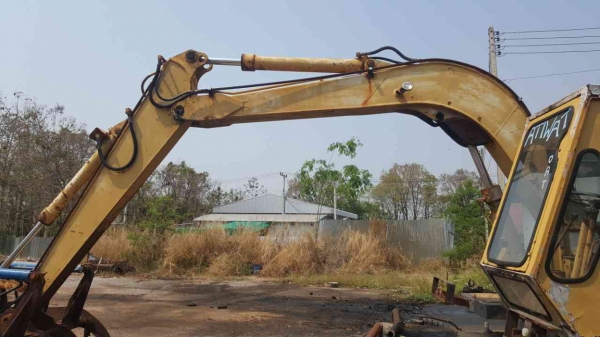 ขาย แบคโฮล้อยางขับเคลื่อน 2 เพลา 4WD KOMATSU PW60-1 ติดคีบ มีบุ้งกี๋ให้ด้วย ยางเต็ม เอกสารใบซื้อขาย ขาย แบคโฮล้อยางขับเคลื่อน 2 เพลา 4WD KOMATSU PW60-1 ติดคีบ มีบุ้งกี๋ให้ด้วย ยางเต็ม เอกสารใบซื้อขาย