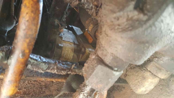 ขาย แบคโฮล้อยางขับเคลื่อน 2 เพลา 4WD KOMATSU PW60-1 ติดคีบ มีบุ้งกี๋ให้ด้วย ยางเต็ม เอกสารใบซื้อขาย ขาย แบคโฮล้อยางขับเคลื่อน 2 เพลา 4WD KOMATSU PW60-1 ติดคีบ มีบุ้งกี๋ให้ด้วย ยางเต็ม เอกสารใบซื้อขาย