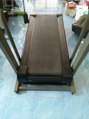 ลู่วิ่งไฟฟ้า vision fitness t-8200 Made in USA สภาพพร้อมใช้ ลู่วิ่งไฟฟ้า vision fitness t-8200 Made in USA สภาพพร้อมใช้