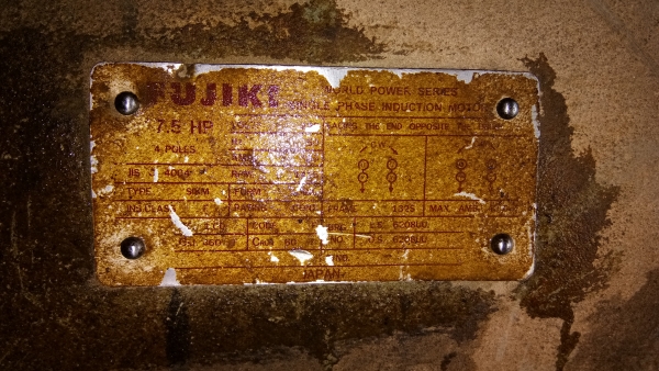 ขายสีๆข้าวหิน24นิ้ว.2หัวสีครั่งเดียวเป็นข้าวสารเลย.ครับ.พ่อแก่แล้วสีไม่ไหวครับ