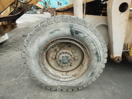 รถตัก KOMATSU SD25-3