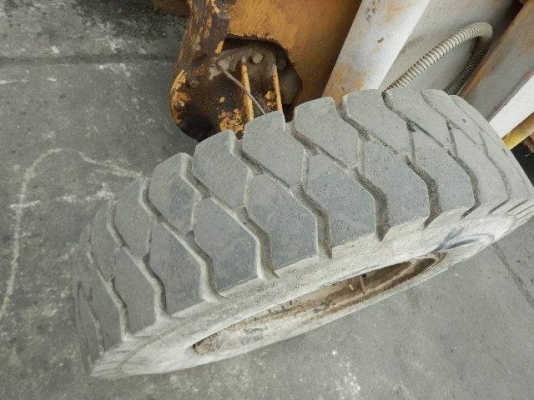 รถตัก KOMATSU SD25-3