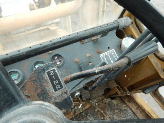 รถตัก KOMATSU SD25-3