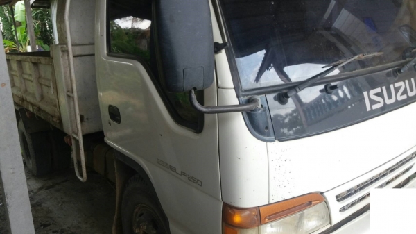 ขาย 6ล้อ ดั้ม isuzu NPR 120แรง เล่มพร้อม ขาย 6ล้อ ดั้ม isuzu NPR 120แรง เล่มพร้อม