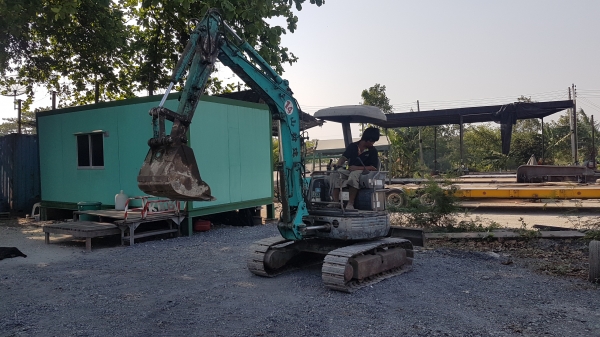 ขายรถขุด30sr.ถูกๆไปเลย..310000