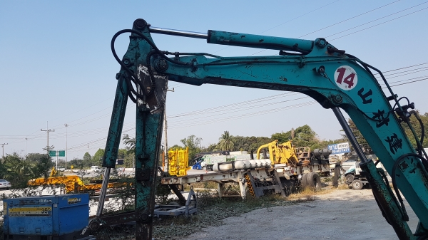 ขายรถขุด30sr.ถูกๆไปเลย..310000