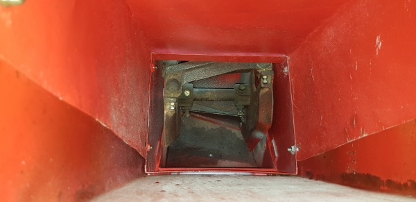 เครื่องสับกิ่งไม้   สอบถามได้ต่อรองได้ขายได้ขาย