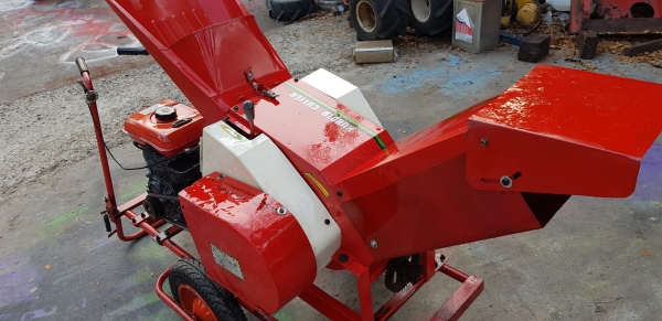 เครื่องสับกิ่งไม้   สอบถามได้ต่อรองได้ขายได้ขาย