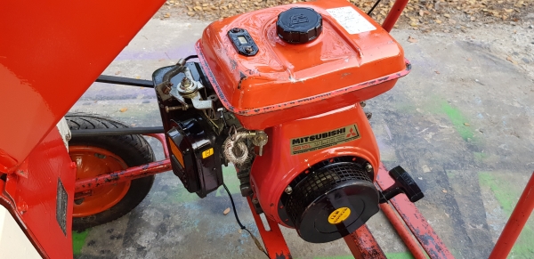 เครื่องสับกิ่งไม้   สอบถามได้ต่อรองได้ขายได้ขาย