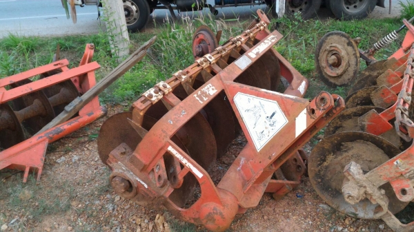 ขาย ผาน7 CMT ใบ26 ราคา 35,000 สนใจสอบถามได้ครับ  #สามย่านแทรคเตอร์  0897489639 ,0899347475